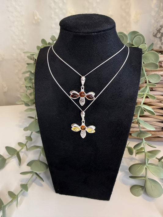 Baltic Amber Bee Pendant (Cognac)